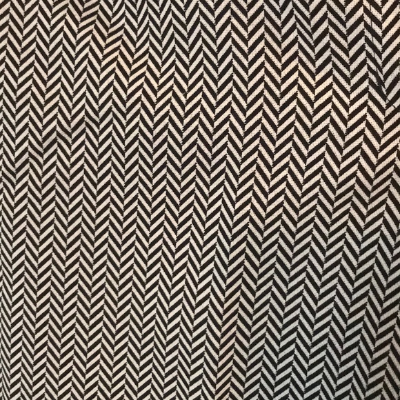 Express editor pants. - Picture 2 of 3